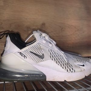 Women’s Nike Air270 shoes